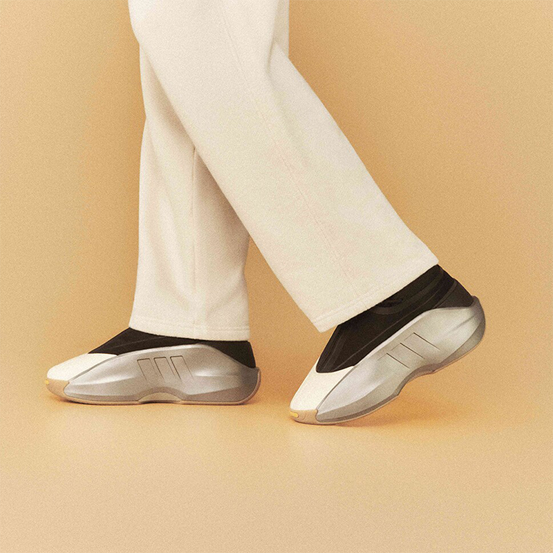 阿迪达斯男女篮球运动鞋