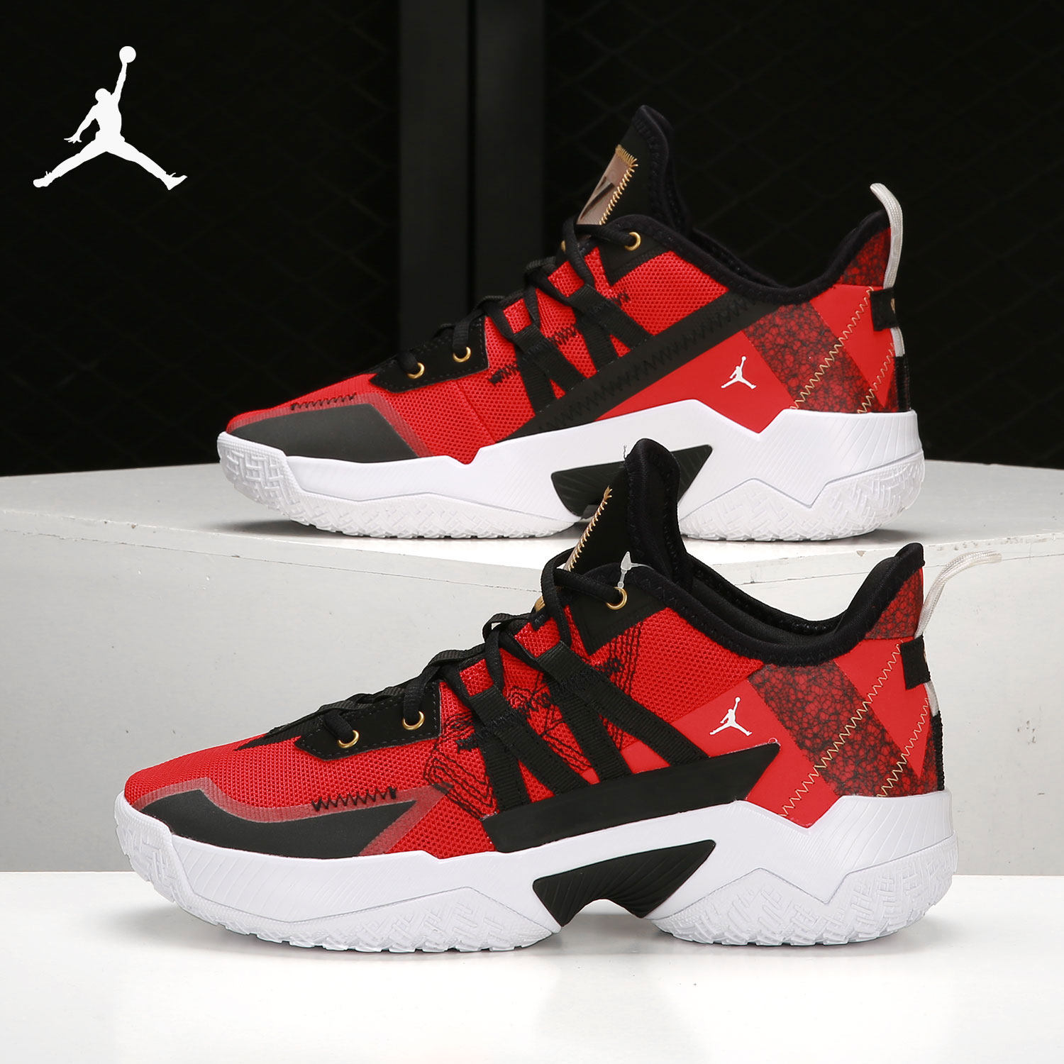 Nike/耐克正品当季新款男子运动实战训练篮球鞋 CW2458-607