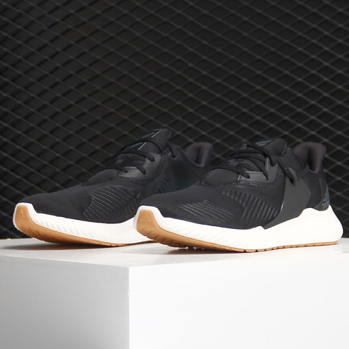 阿迪达斯新品男阿尔法运动跑步鞋