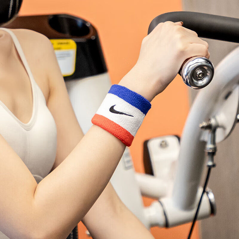 NIKE耐克护腕手腕带男女羽毛球健身瑜伽手腕吸汗网球篮球运动装备