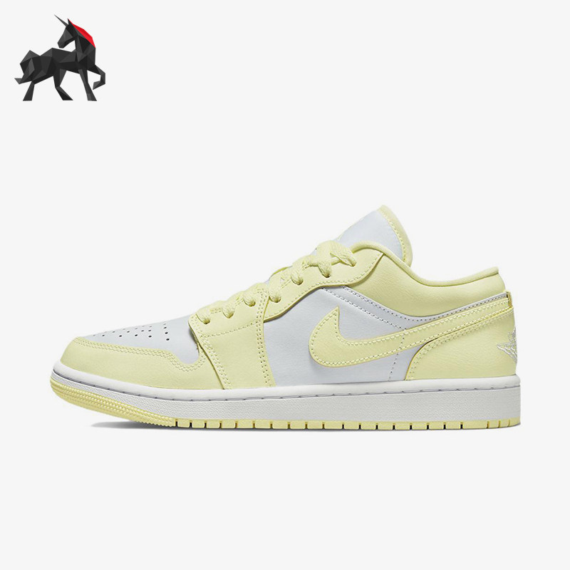 耐克正品女子运动板鞋