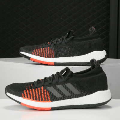 Adidas/阿迪达斯跑步鞋m