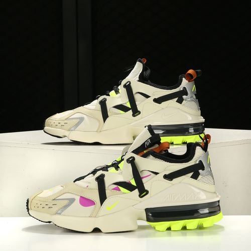 耐克AirMax男子跑步鞋