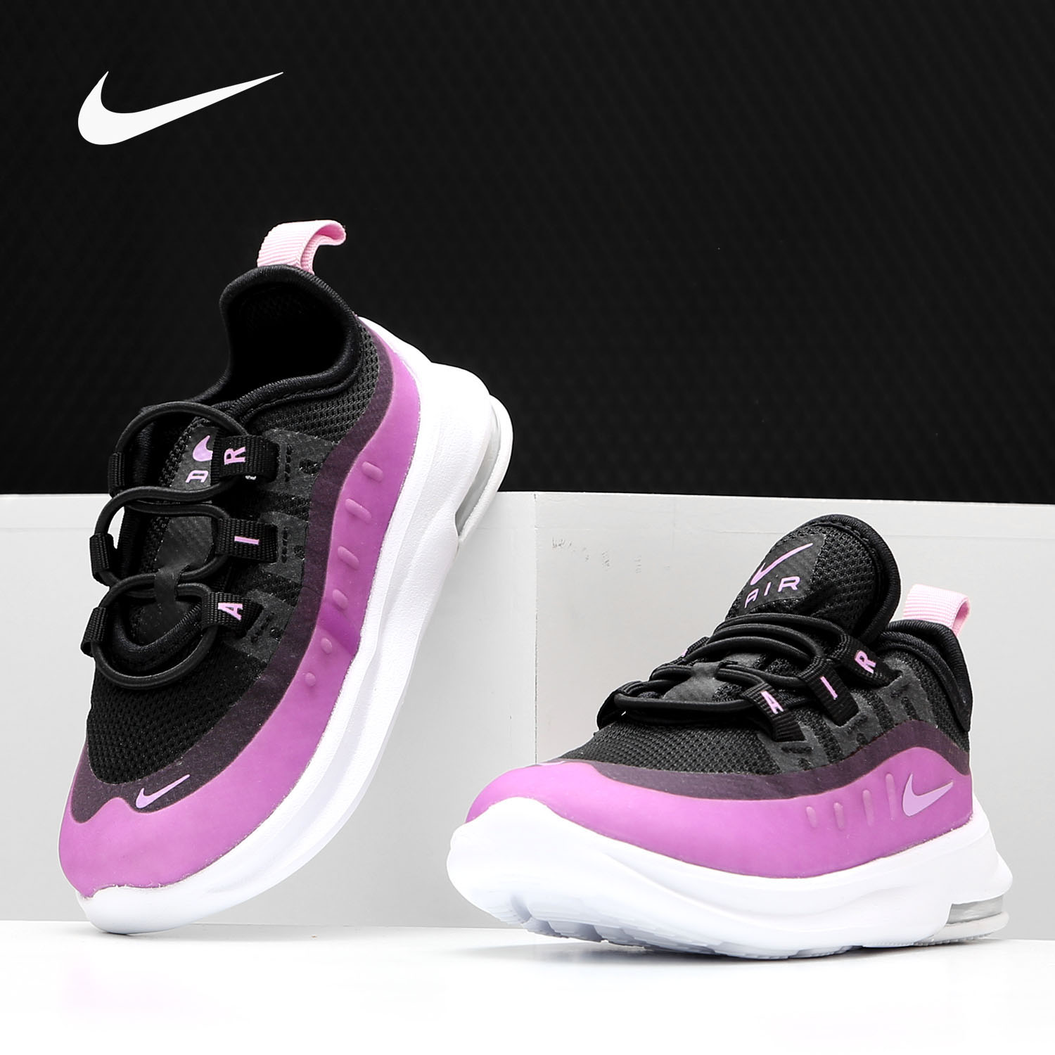 耐克小童气垫休闲运动鞋