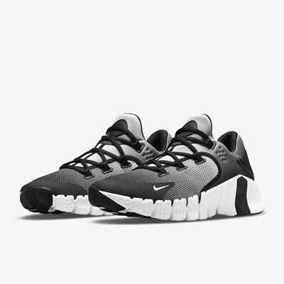 耐克男女低帮轻便跑步鞋