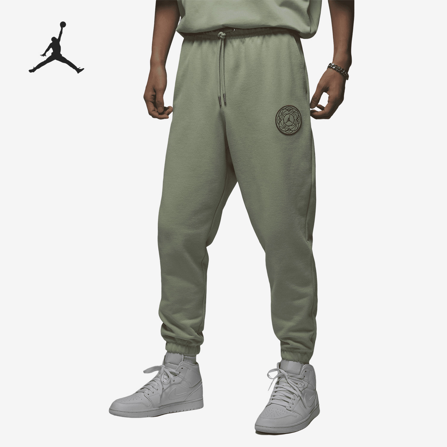 Nike/耐克正品春季新款男子休闲运动束脚针织长裤 FB1454-343