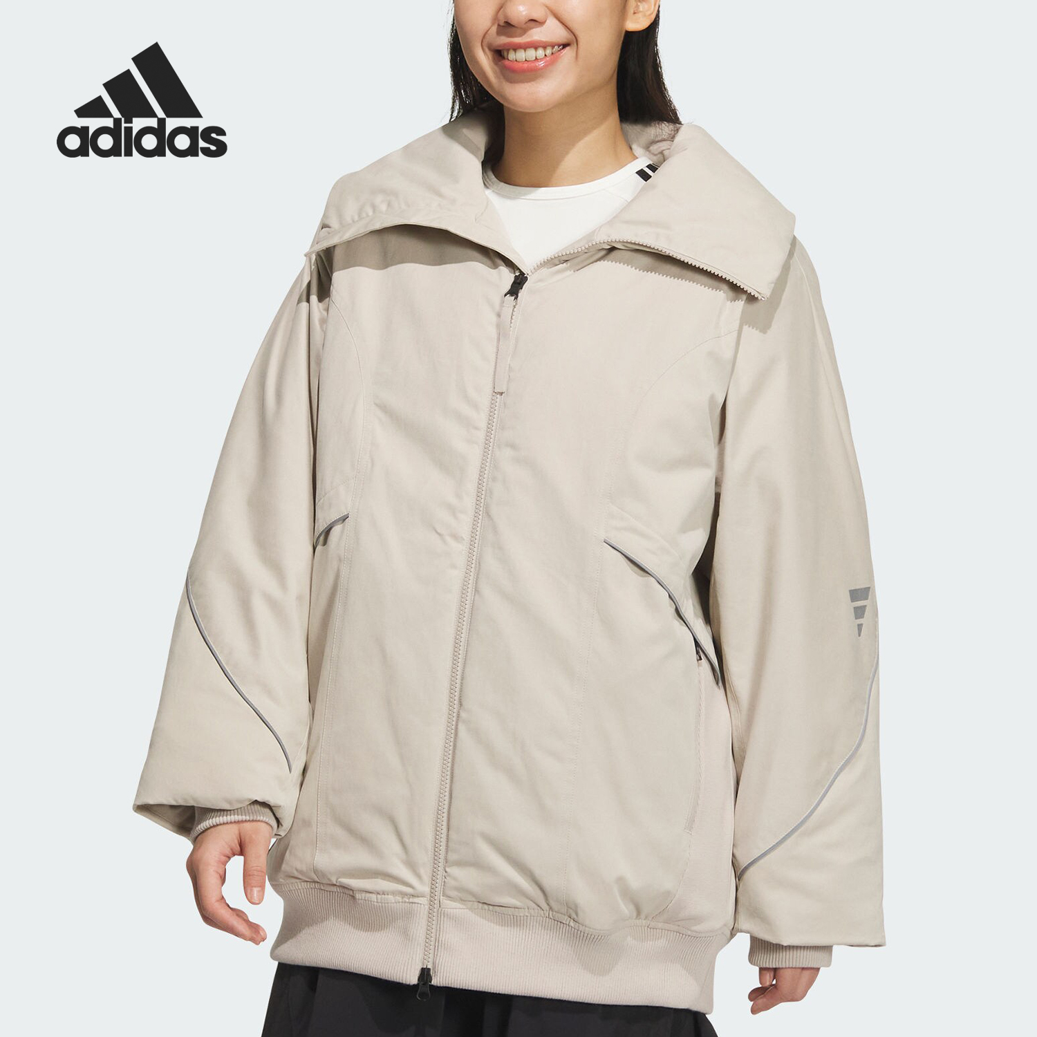 阿迪达斯女士翻领宽松保暖棉服
