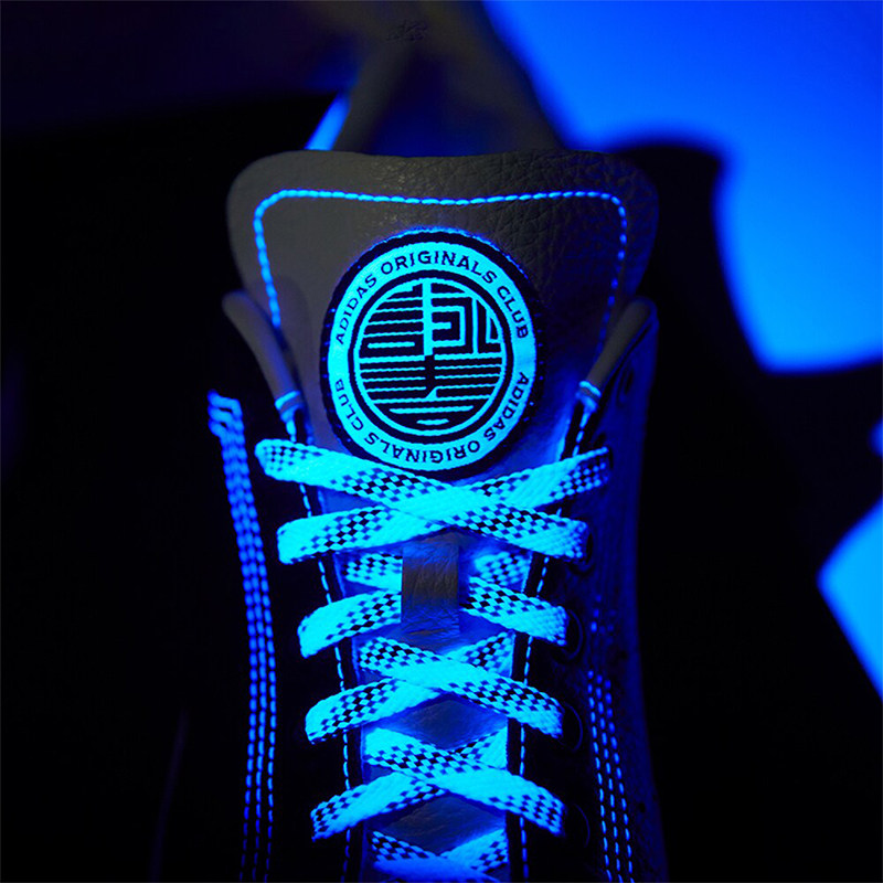 阿迪达斯正品男女同款舒适休闲鞋