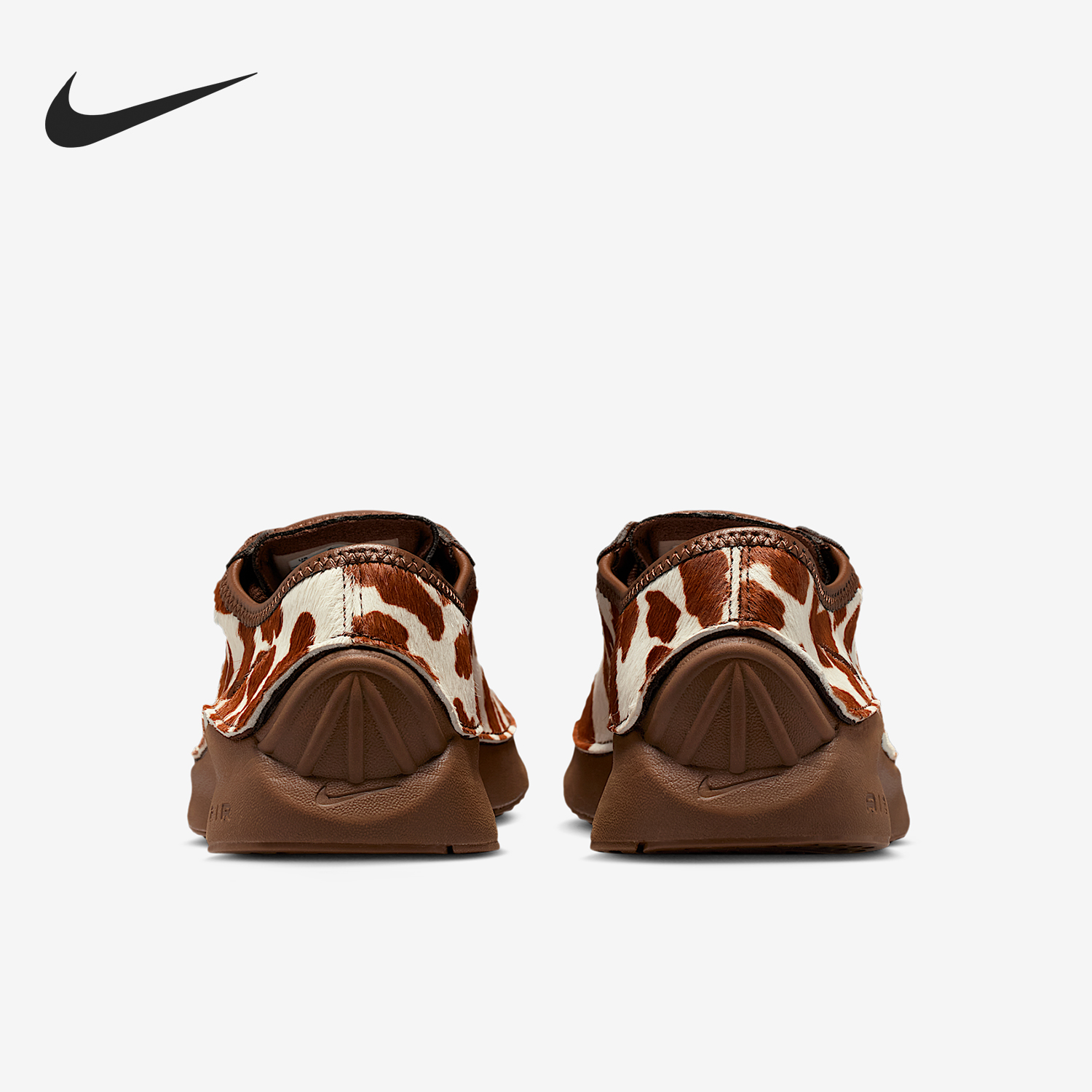 耐克女士休闲低帮轻盈时尚运动鞋