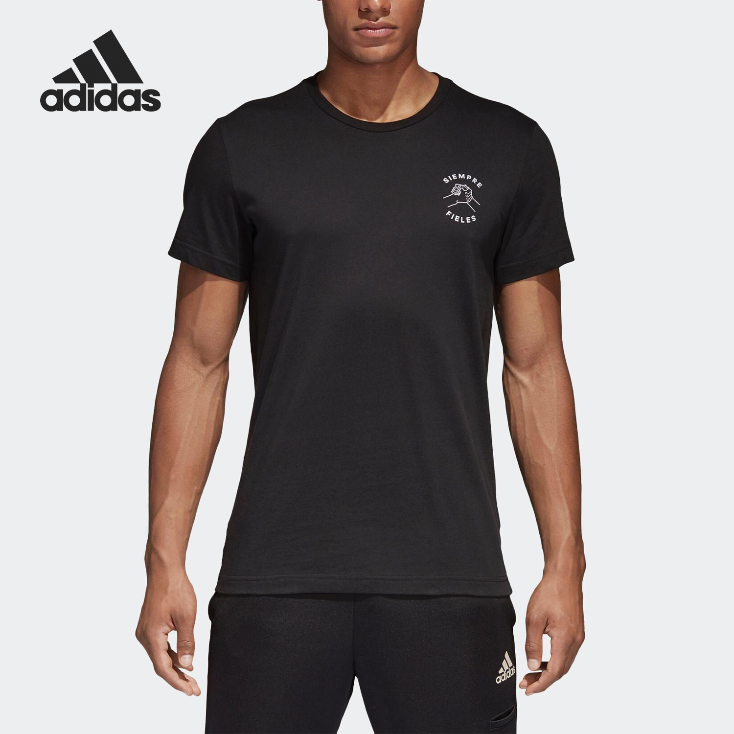 adidas阿迪达斯T恤新款训练短袖