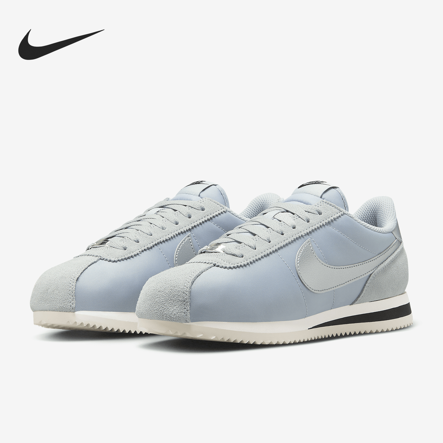 耐克女士轻便运动复古休闲鞋