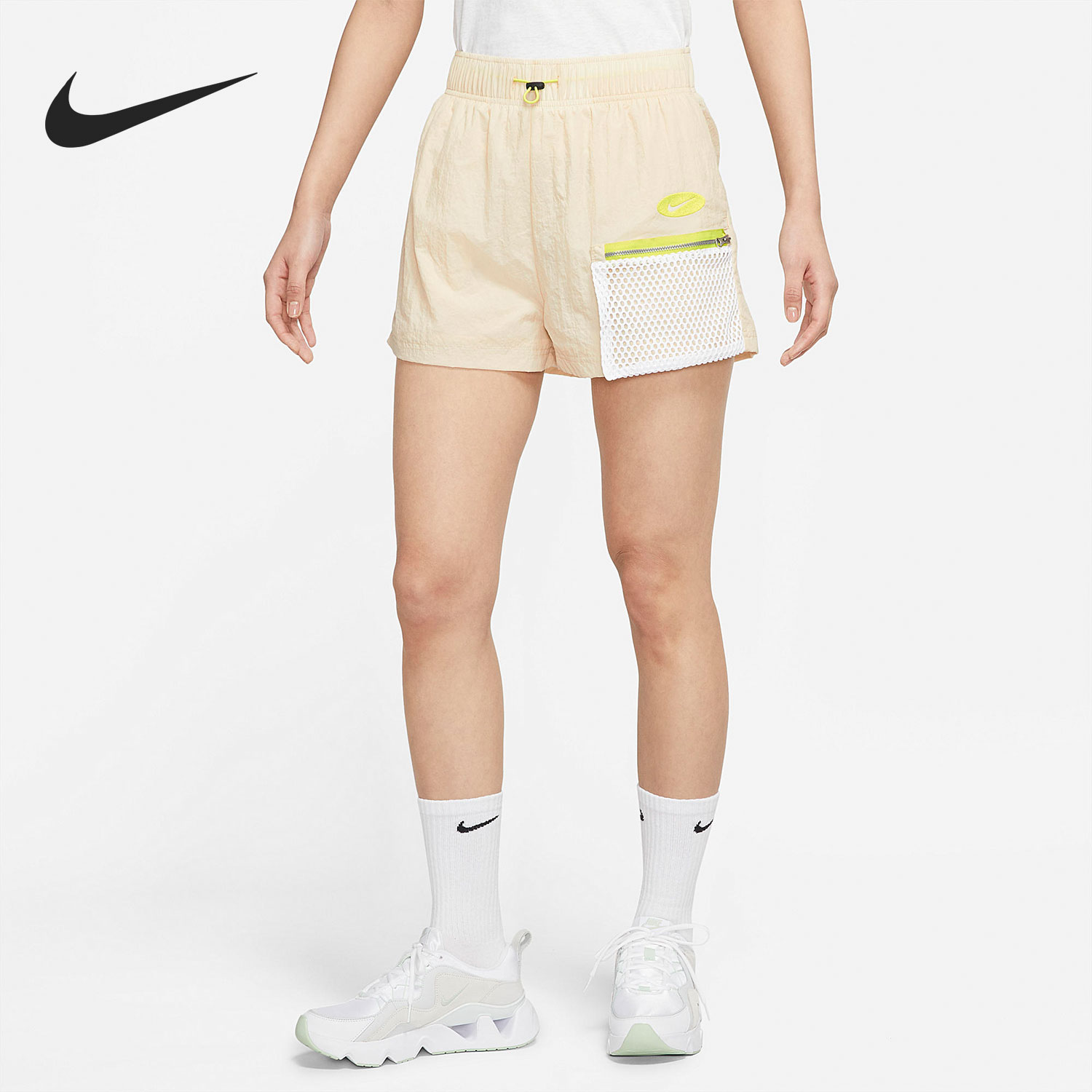 Nike/耐克正品当季新款女子高腰梭织运动短裤DM6561-126