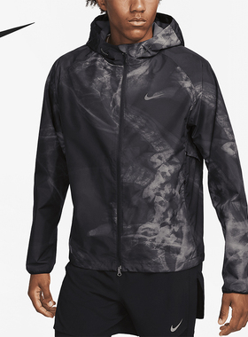 Nike/耐克正品男士Logo徽标印花连帽经典休闲夹克外套FB8550-010