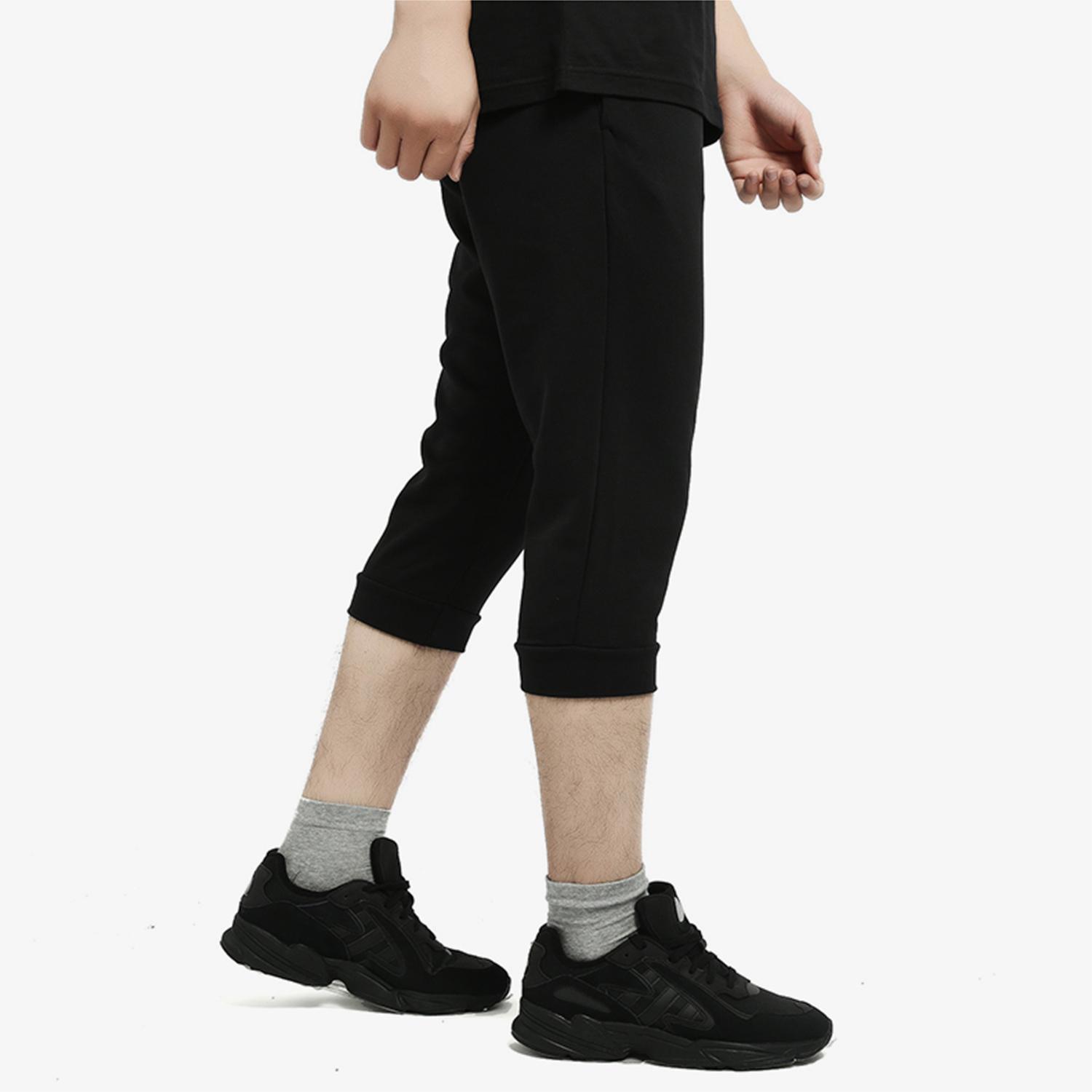 Adidas/阿迪达斯正品男裤 新款NEO运动休闲七分裤中裤DW8027