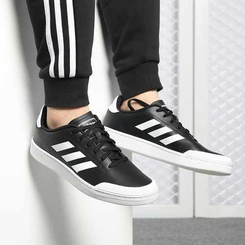 板鞋Adidas/阿迪达斯低帮男子