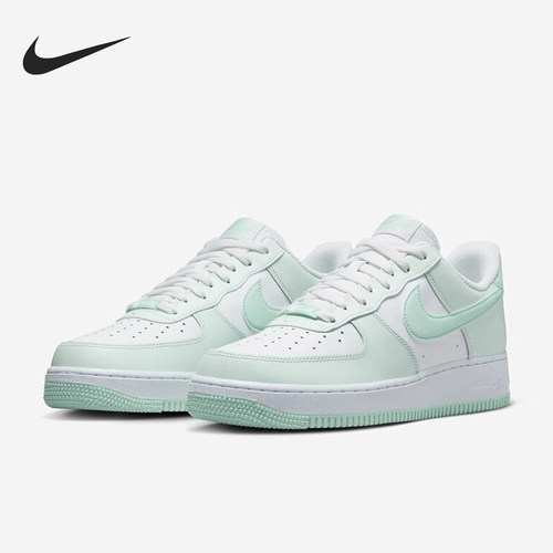 Nike/耐克男士低帮运动休闲板鞋