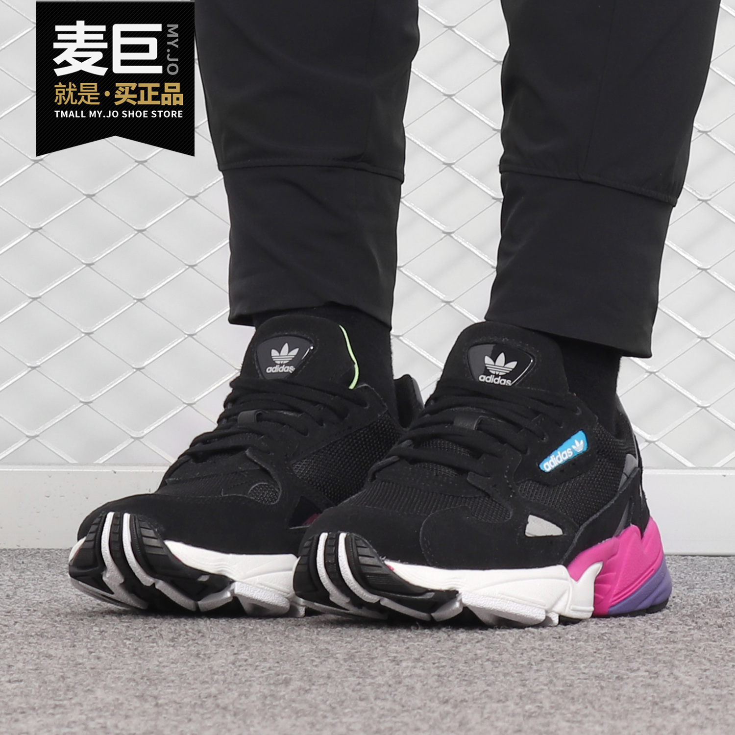 运动休闲鞋Adidas/阿迪达斯低帮