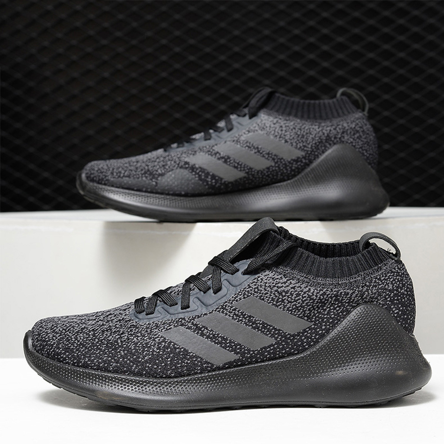 Adidas/阿迪达斯正品  春夏新款男女大童运动鞋B76071