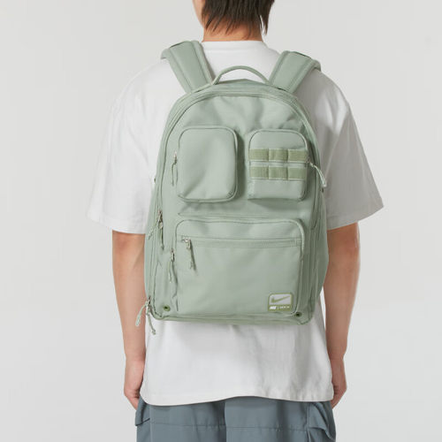 耐克正品户外登山包男运动包