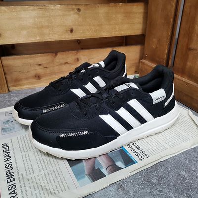 阿迪达斯男女舒适运动休闲鞋