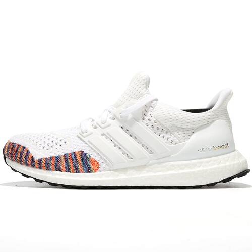 阿迪达斯UltraBOOST男女跑步鞋