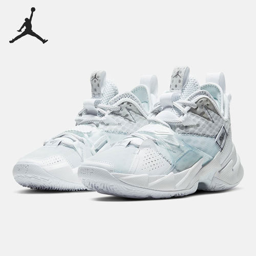 女子GSNike/耐克实战训练篮球鞋