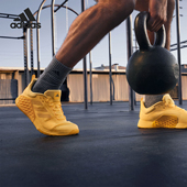 男女耐磨透气缓震运动训练鞋 新款 IE8049 阿迪达斯正品 Adidas