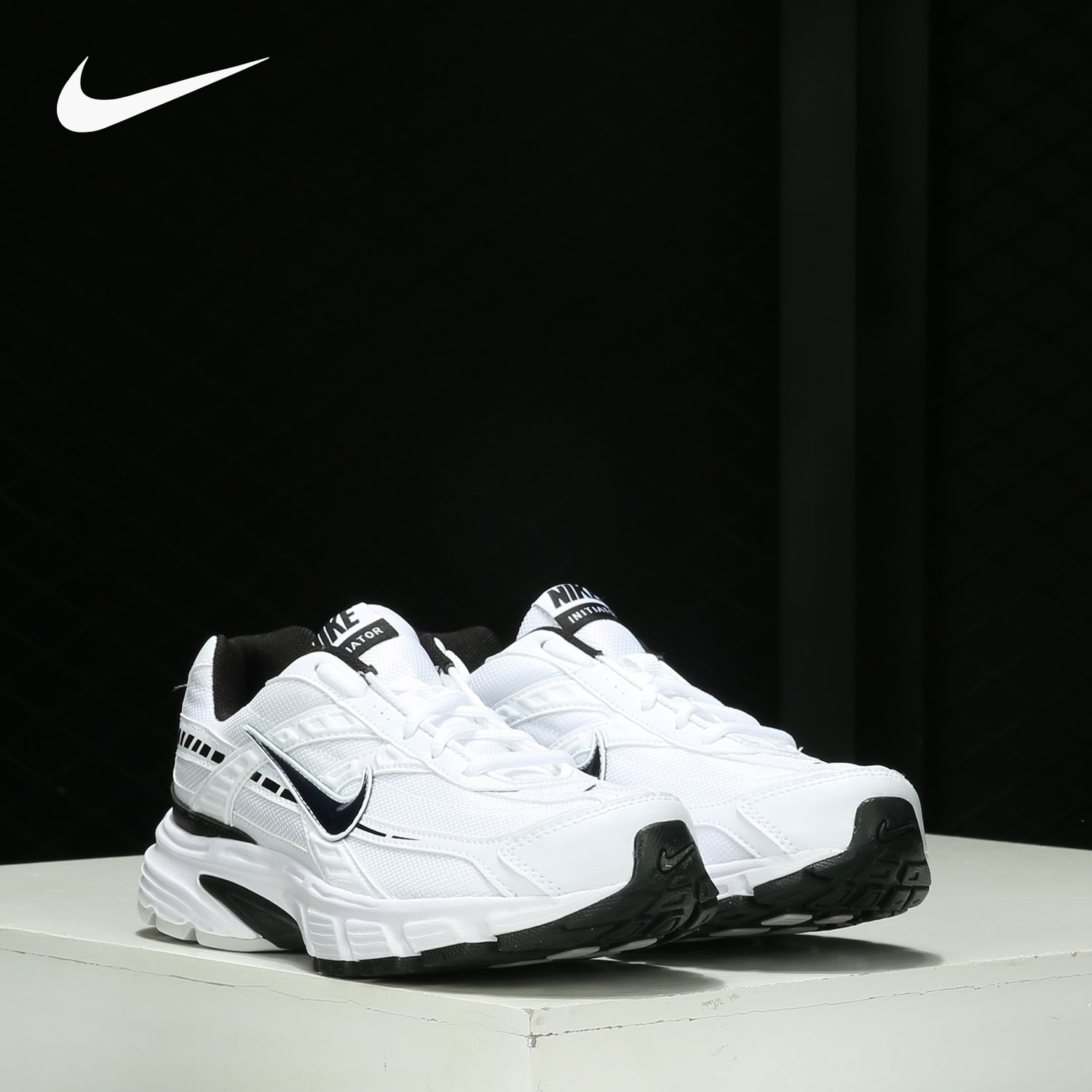 nike/耐克官方正品 initiator 男女舒适运动跑步鞋 394055-100