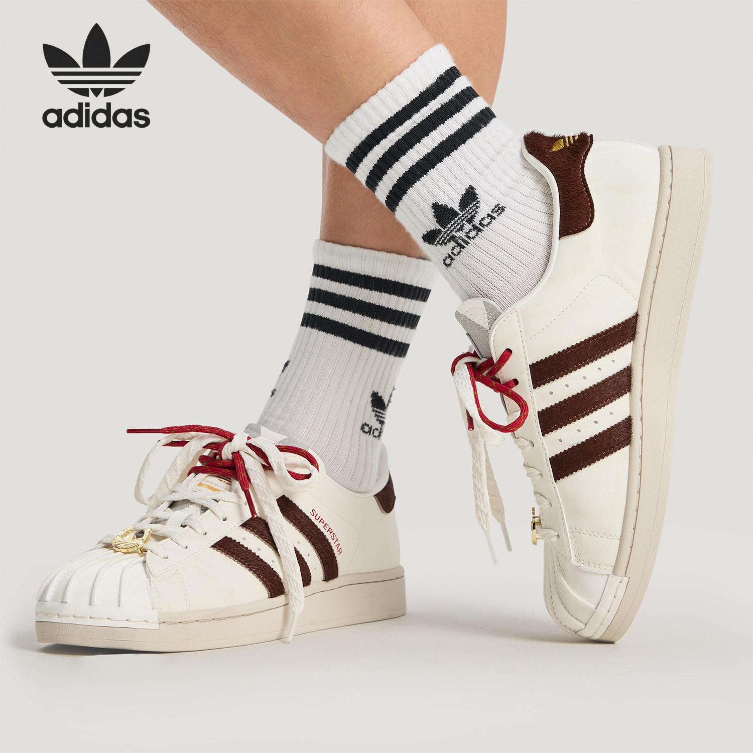 Adidas/阿迪达斯正品新款男女同款系带低帮休闲运动鞋FX5553