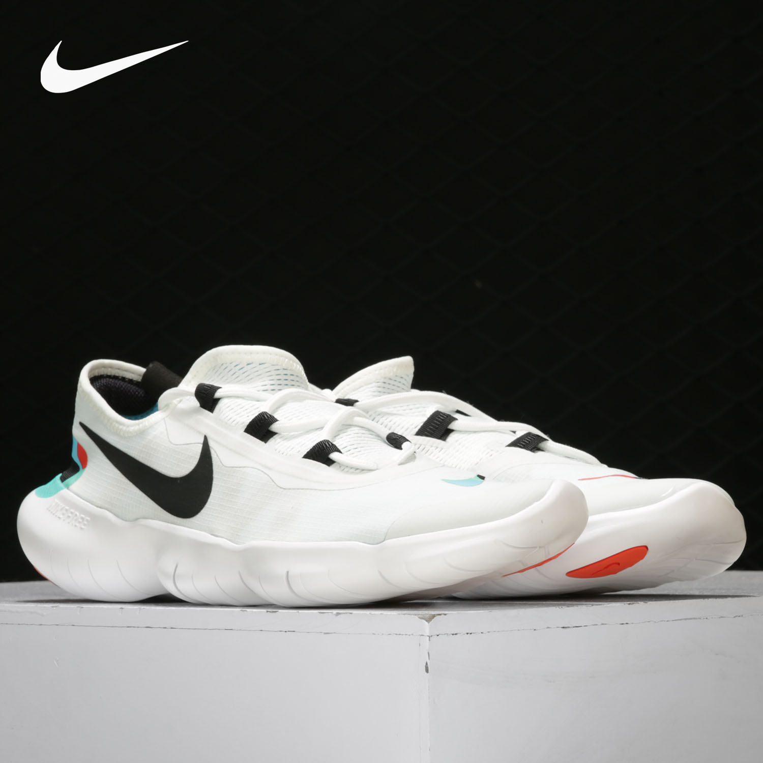 耐克JOYRIDERUN2男女跑步鞋