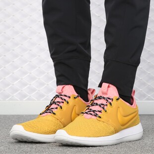 OSHE 新款 TWO 女子休闲运动跑步鞋 700 Nike 881188 耐克正品