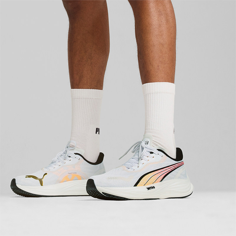 Puma/彪马正品2024新款男士网面透气反光厚底轻质缓震跑步鞋图片