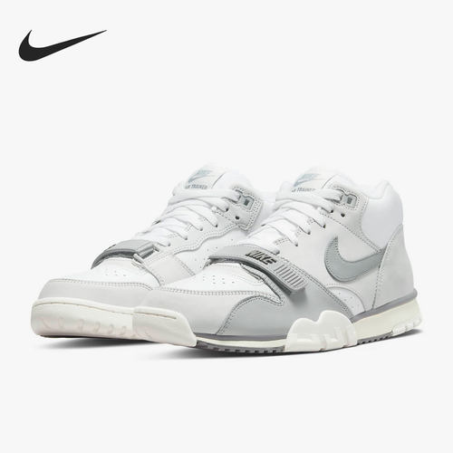 耐克男子运动训练休闲男鞋