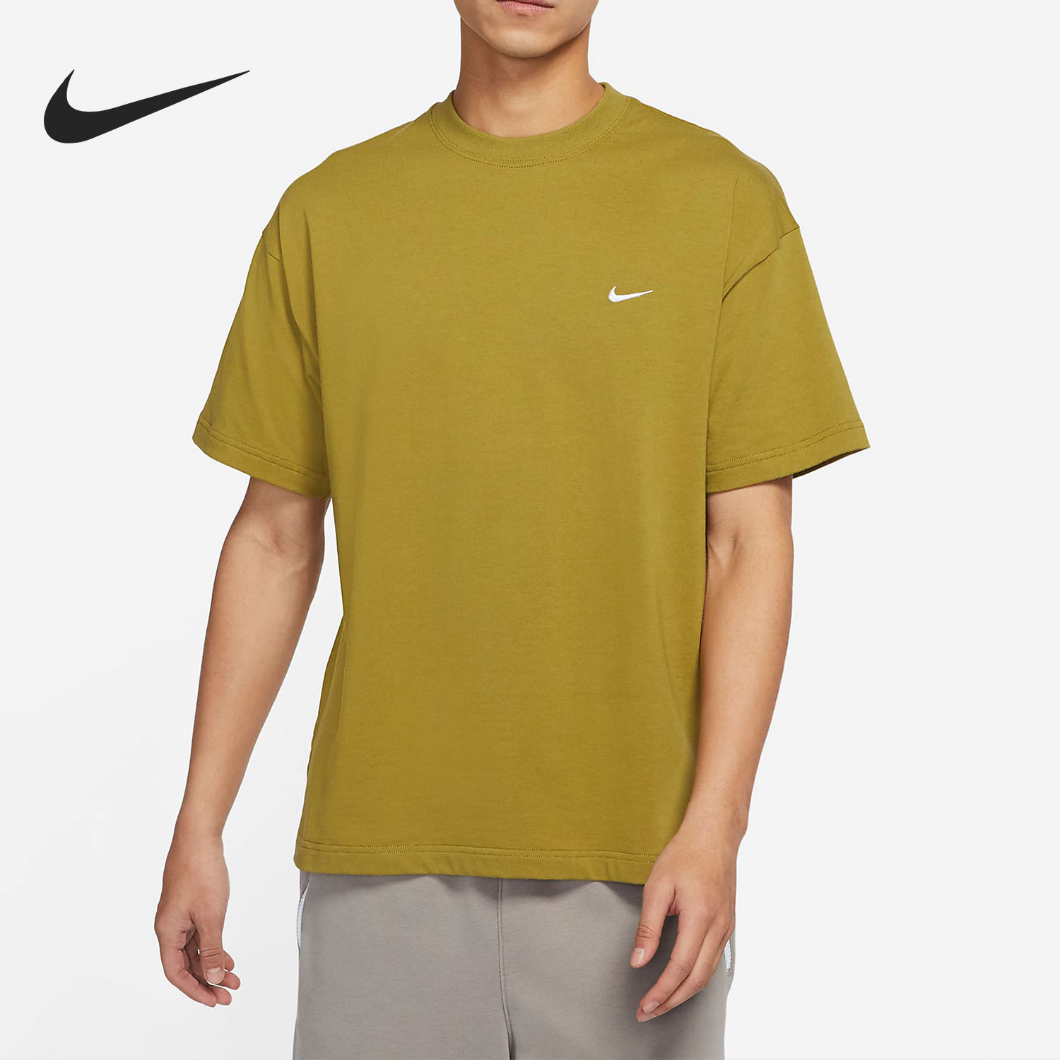 Nike/耐克官方正品2021年夏季圆领男子运动休闲短袖 DA0321-318-封面