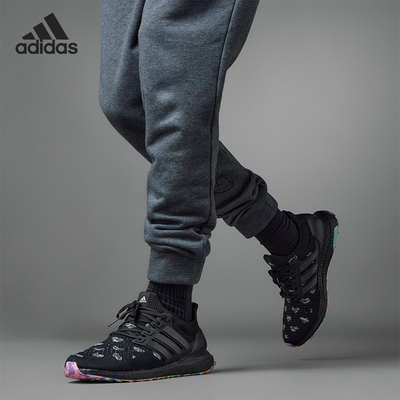 阿迪达斯正品跑步鞋男女通用