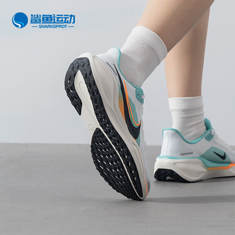 耐克儿童时尚运动鞋HM3724-101