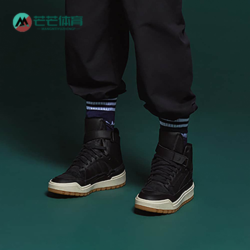 阿迪达斯正品男女板鞋