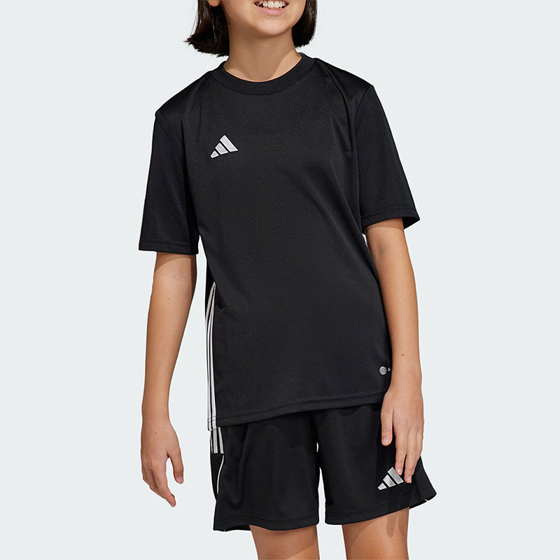 阿迪达斯足球运动短袖