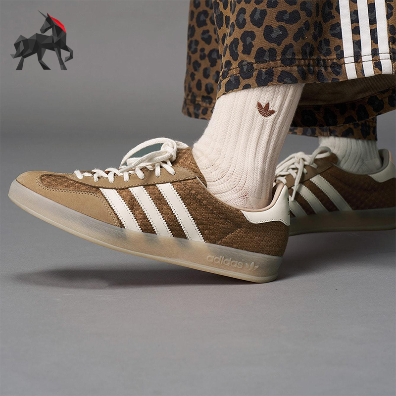 Adidas/阿迪达斯正品三叶草男女休闲系带半透明外底板鞋JR8851