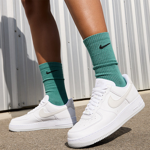 Nike/耐克女士运动休闲板鞋