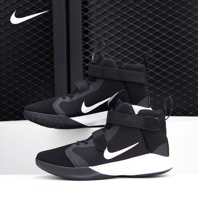 Nike正品新款男子运动训练篮球鞋