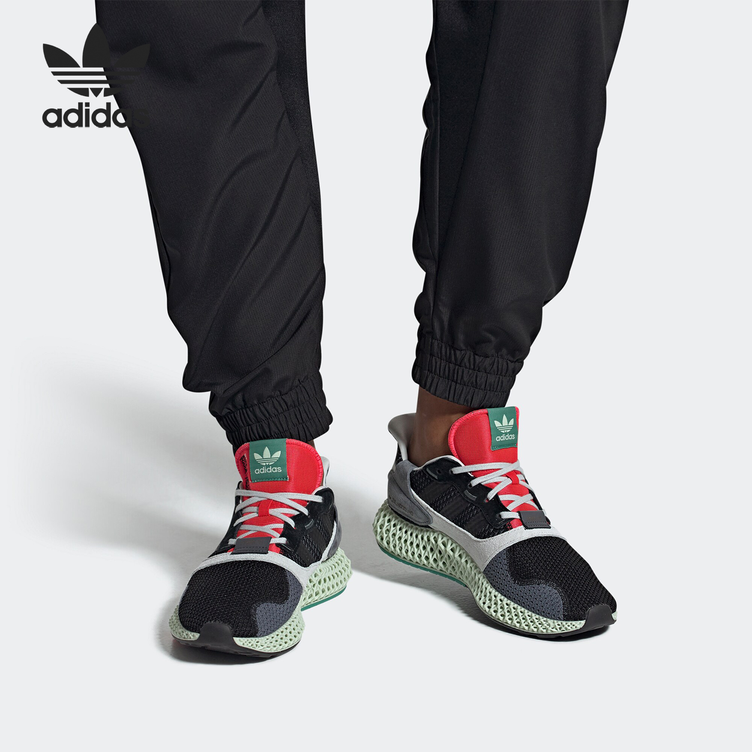 阿迪达斯男女运动休闲鞋