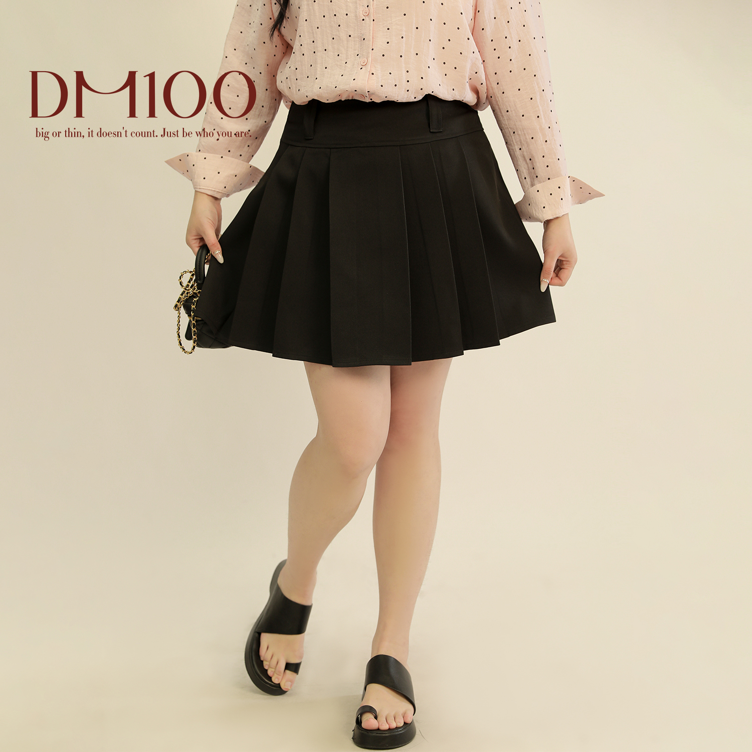 DM100大码百分百2025夏季新款女装松紧腰a字短裙学院风百褶半身裙