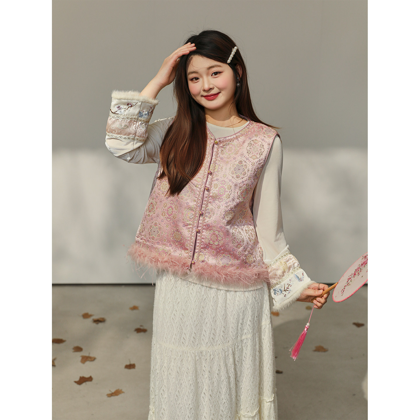 【1/16新品 20点 年货节立减15%】DM100新中式织金缎面马甲套装,女装/女士精品,大码套装,淘宝优惠券,粉丝福利购,淘宝优惠卷