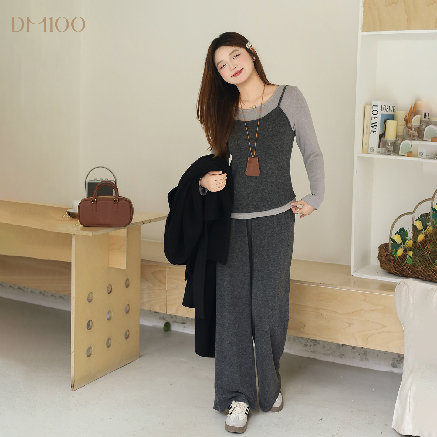 【11/10 20点 新品88折+立减15%】DM100撞色磨毛假两件收腰套装