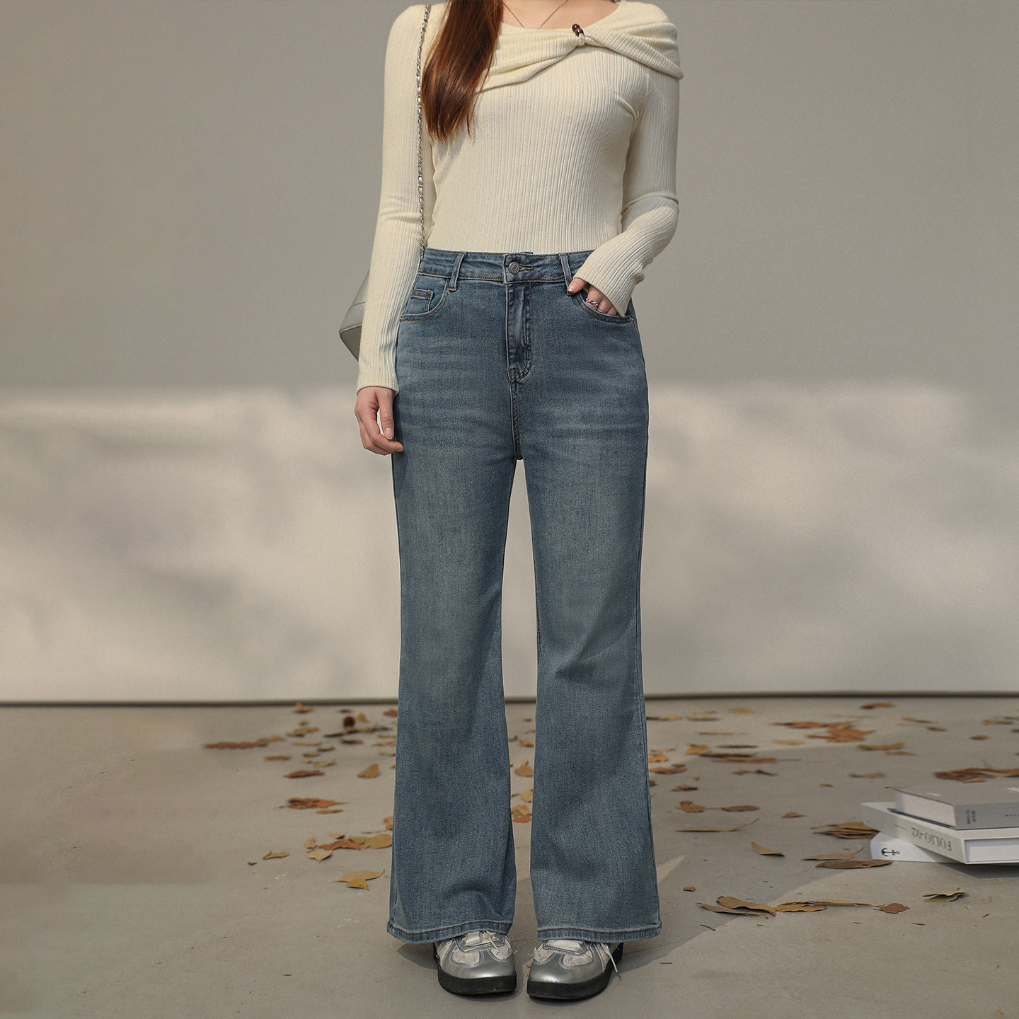 【1/16新品 20点 年货节立减15%】DM100大码时尚显瘦微喇牛仔裤,女装/女士精品,大码裤装,淘宝优惠券,粉丝福利购,淘宝优惠卷