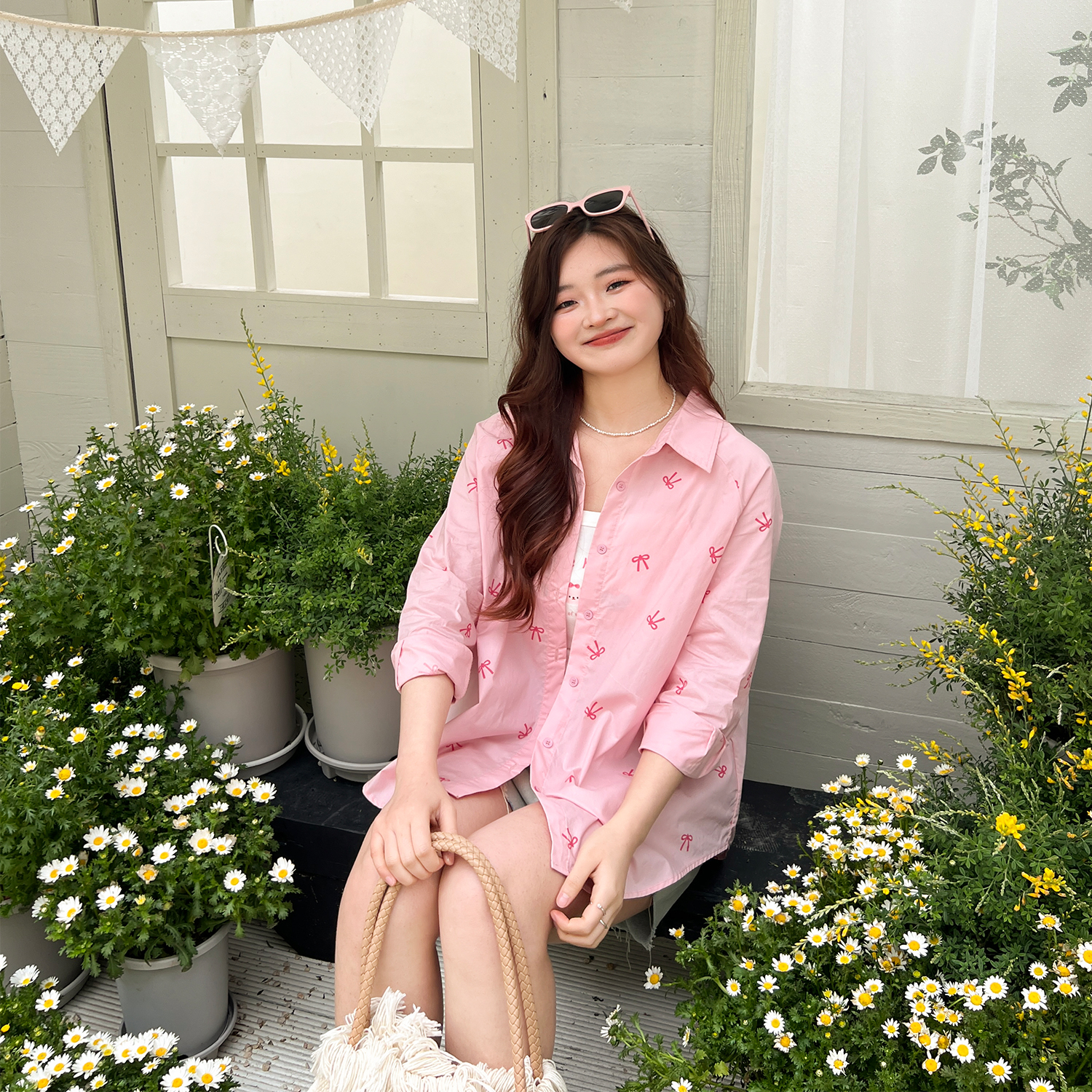 DM100大码百分百2025春新款女装宽松上衣甜美蝴蝶结印花衬衫外套