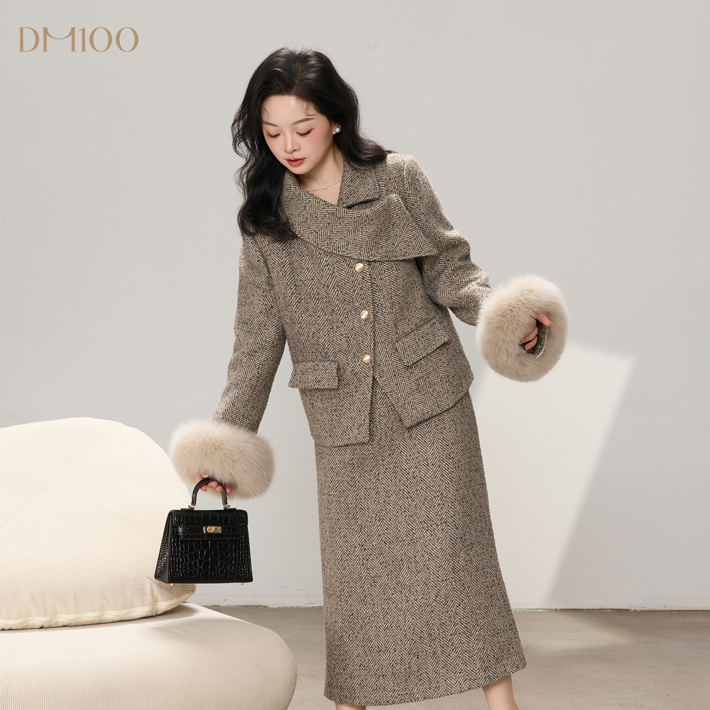 DM101大码百分百女装微胖mm冬法式复古羽绒内胆人字纹羊毛呢套装