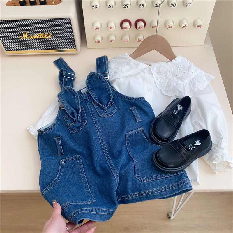 女童兔耳朵牛仔背带裙套装春秋韩版洋气新款百搭娃娃领蕾丝衬衫潮