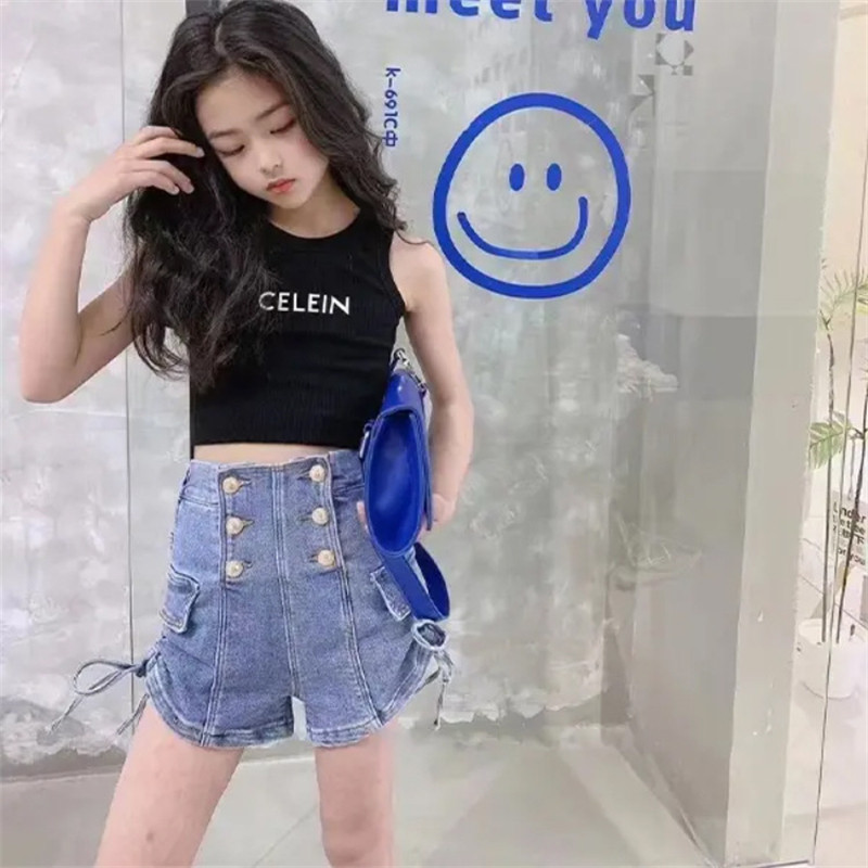 女童白色牛仔短裤2025夏季新款韩版儿童洋气百搭热裤中小童靴裤潮